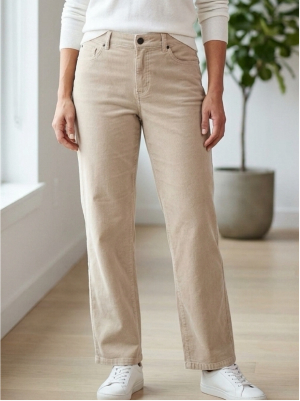 Women's Jones New York Corduroy ankles pants Size 14 Beige. 2052